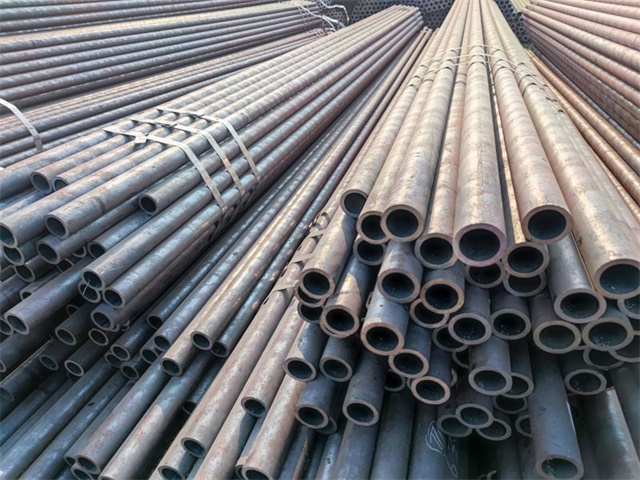 松桃16MN小口径无缝钢管 松桃16MN小口径无缝钢管